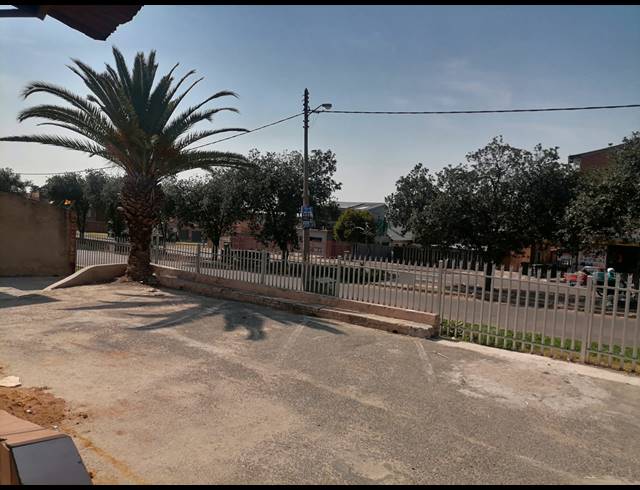 2,206M² APARTMENT BLOCK FOR SALE IN BIRCHLEIGH